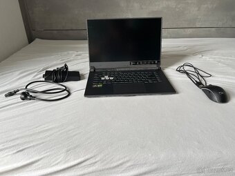 ASUS ROG Strix G17 - 2