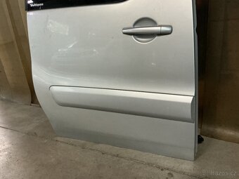 Citroen Berlingo - boční posuvné dveře. 2010 - 2