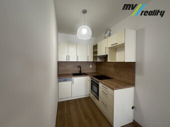 Poděbrady, pronájem bytu 2+kk 50m2 s balkónem 4m2 - 2