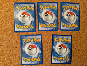 Pokémon karty Plasma ZNAK - 2