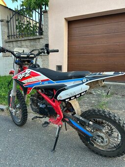 Pitbike 125 RFZ + helma - 2