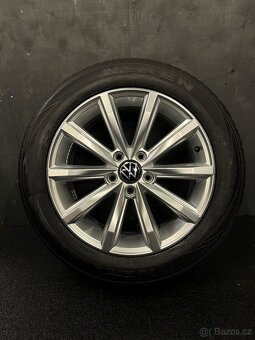 Originál alu 5x112 Passat 215/55/17 “London” - 2