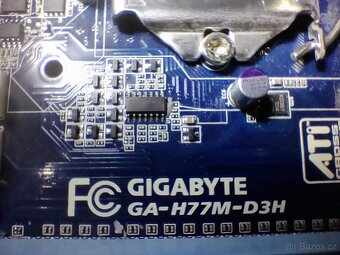 Základní deska motherboard Gigabyte GA-H77M-D3H + i5-3570 - 2