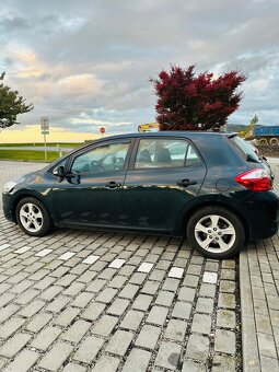 Toyota Auris 1.6 VVT-i 91 kW - 2