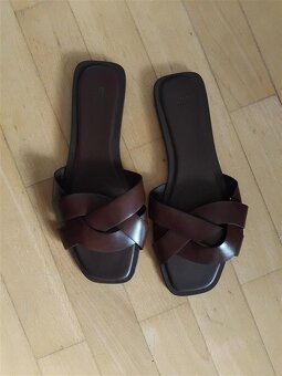 NOVÉ dámské pantofle vel. 38/39 - 2