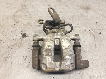 ŠKODA OCTAVIA 2 2004-2013 - PRAVÝ ZADNÍ BRZDIČ 41mm - 2