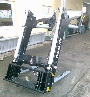 Čelný nakladač Traclift - 2