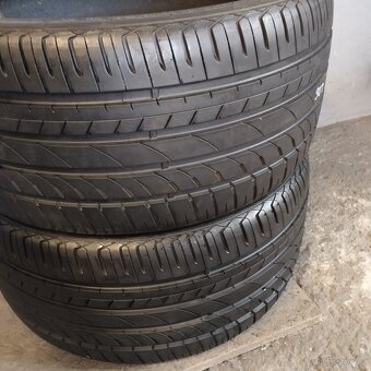 Letní pneu 255/30/19 Atlas - 2