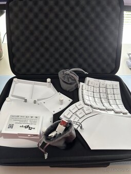 Glove80 Ergonomic Keyboard Revision 2 with Travel Case - 2