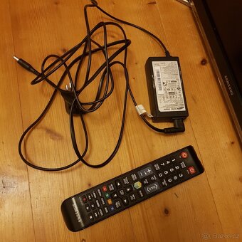 Smart TV Samsung - model UE22F5400AW -uhl. ca 50cm - 2