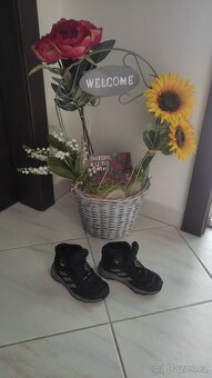 Boty Adidas Terrex goretex - vel. 28 - 2