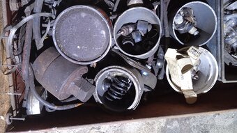 Náhradní díly na RS 09 - 2