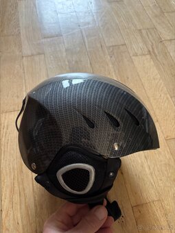 Lyžařská přilba - 2