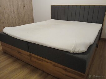 Postel Spring box - 2
