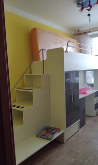 Multifunkční postel se stolem, skříní... - 2