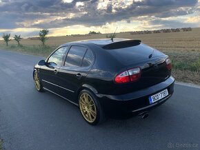 Seat Leon Cupra R - 2
