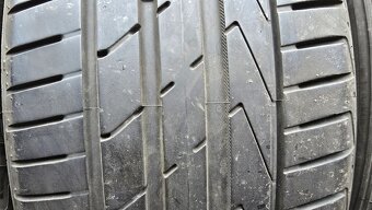 Letní pneu 225/45/17 Hankook - 2