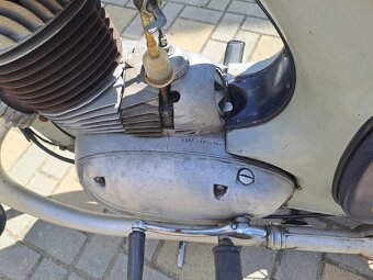 Jawa 250-353 kyvacka - 2