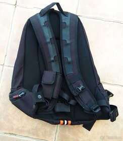 Solární batoh - VOLTAIC (made in USA) - 20l - 2