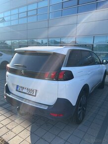 Peugeot 5008 - 2