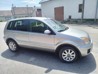 Prodám Ford fusion 1.4 i59kw r.v 2007 - 2