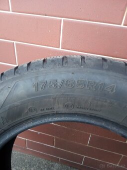 pneu 175/65 R14 - 2