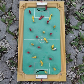 Retro stolní fotbal, nálezový stav - 2