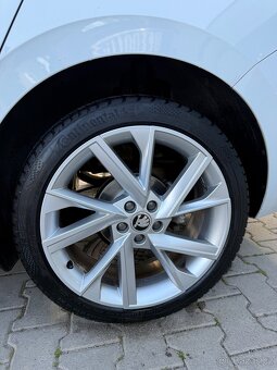 Škoda Scala 1.6 TDI 85kw DSG Style,CarPlay,R18,Matrix - 2