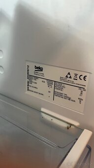 Lednice Beko RCSA240K30WN - 2