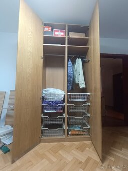 Skříň za stovku a odvoz - 2