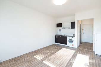 Pronájem bytu 1+kk, Narcisová, Záběhlice, 14900 Kč/měs, 24 m - 2