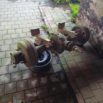 Zadní náprava Robur - 2