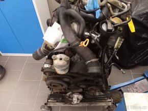 T4 motor AJT - 2