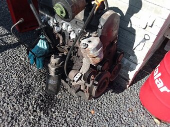 T4 motor AJT - 2