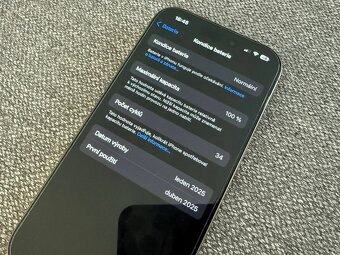 iPhone 16 Pro 128 GB | 100% baterie | koupený v dubnu 2025 - 2