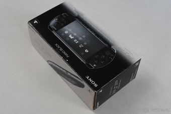 Sony Playstation Portable PSP 2000 Piano Black - 2