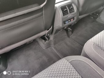 Volkswagen Touran 2.0 TDI SCR BMT Comfortline DSG EU6 - 2