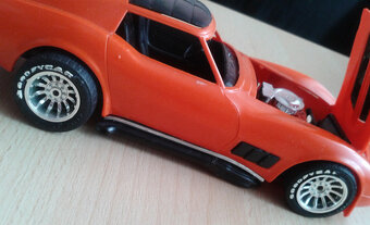 chevrolet corvette - 2