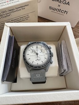 Omega & Swatch Moonswatch 1965 - 2