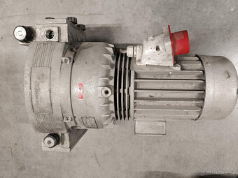 Rietschle TR 60 V (91) – průmyslová vakuová pumpa, funkční - 2