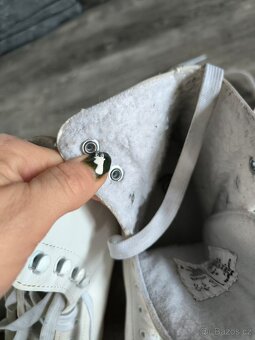 Brusle na led vel. 37 - 2