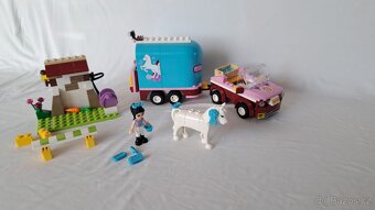 LEGO® Friends 3186 Terénní vůz s přívěsem pro koně - 2