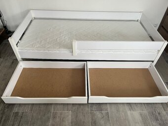 Dětská postel s matrací - 2