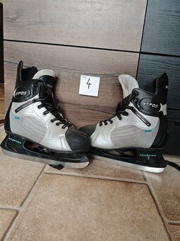 Pánské brusle kanady zn. WORKER Hypos - 2