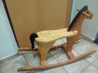 Velký houpací kůň dřevěný - 2
