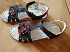 Kožené sandálky - 2