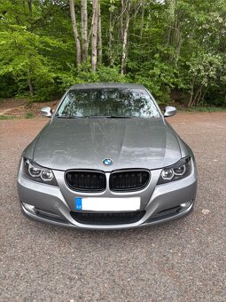BMW E90 320d xDrive - 2