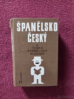 Kapesní slovník španělský-český - 2