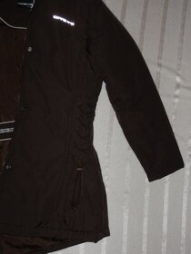 ALPINE PRO krásný čokoládový přechodový dívčí kabát  vel. S - 2