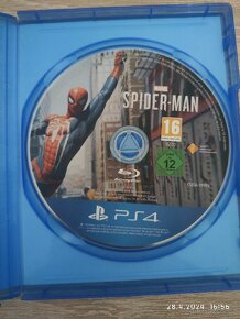 Hra na PS 4 Marvel Spiderman - 2